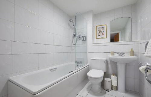 Luxury 2-Bed Penthouse In Deansgate I Free Parking - Foto 21