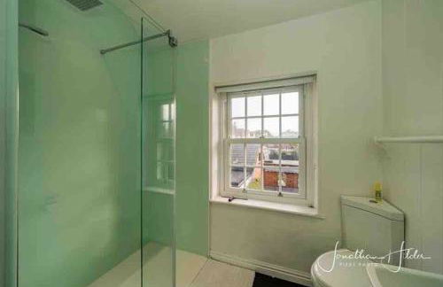 Stay in our beautiful 1850’s Coastguards Cottage. - Photo 19