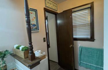 Soccer fans welcome! Cozy home in Kansas City area - Foto 49