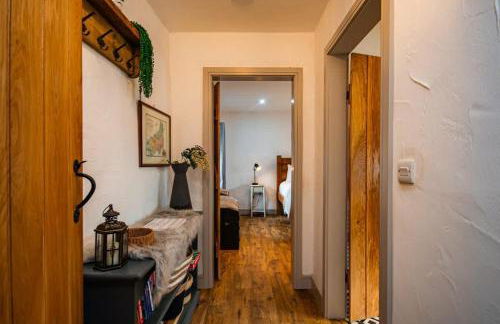 Cosy Farm Conversion In The Heart Of Pembrokeshire - Photo 17