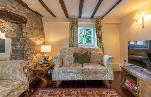 Corner Cottage - Photo 11