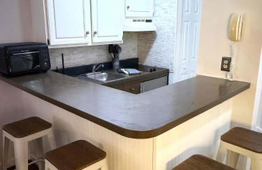 Mountain Getaway Suite Ski OnOff Jiminy Peak - Fully Redone Decor - Foto 6