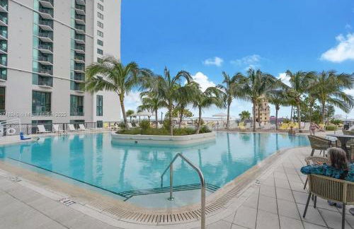 Experience Miami Vibes in the Heart of Downtown - Foto 24