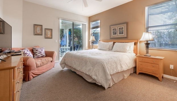 Last Minute Disney Getaway! Private Pool, Hot Tub & Games Room. Book Now! #97649 - Foto 3, Habitación