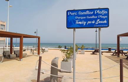Adosado/casa con terraza y buhardilla. Playa El Perelló - Foto 68