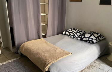 Grand F1 Centre Historique Ecusson 10Min Comédie - Foto 6