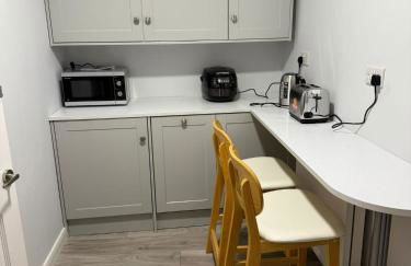 Heavenly 1 -Bedroom Retreat with Stunning sea & Garden Vistas - Foto 16