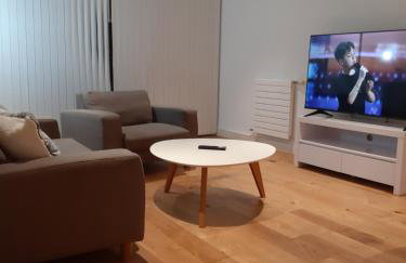 GOLDEn LuxurY APARtMENT - Photo 9