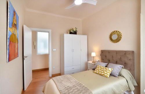 Bonito, confortable y equipado apartamento céntrico - Foto 3