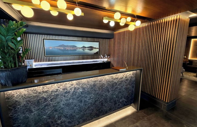 First Group Mount Sierra - Foto 3