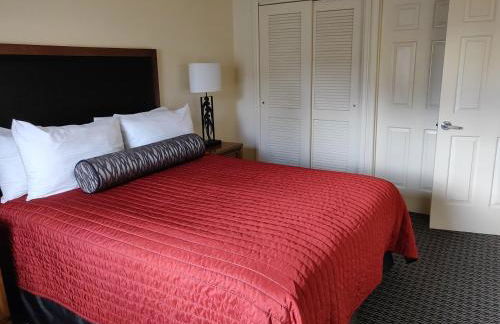 GetAways at the Lodge at Kingsbury Crossing - Foto 25