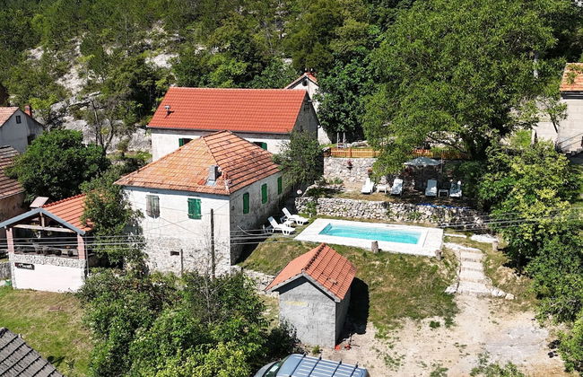 Apartment Rural Podastrana - Foto 1