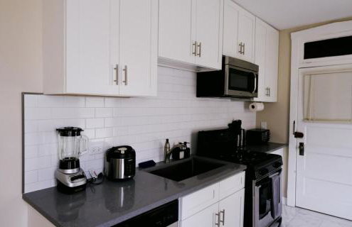 Sleeps 22 • Modern Multi-Unit • Gym • Workspaces - Photo 55