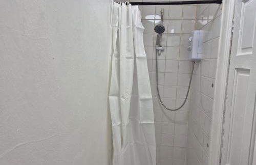 Cozy 4Bedroom Home in Hermitage Street Rishton - Foto 16