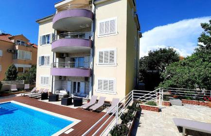 GREEN cozy apartment with shared POOL - Foto 26