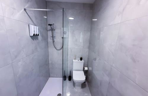 Elegant 1 bed flat, Sleeps 4, Free parking, Pet friendly, Pudsey, Leeds - Foto 6