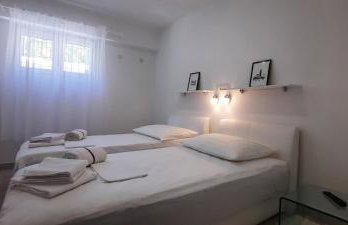 Apartments SUHO Komiza - Photo 14