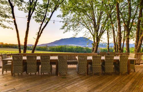 Kelseyville Home with Private Pool and Vineyard Views! - Foto 1