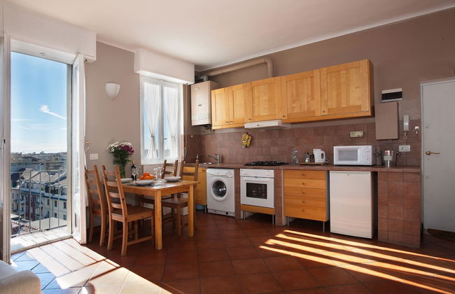 Milan Skyline Apartment, Città Studi, 1 min Metro, Terrace, Wifi, Netflix - Photo 10