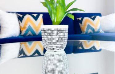 The Felix Apartments - 2 Bedrooms - WIFI - FREE Parking - Photo 15