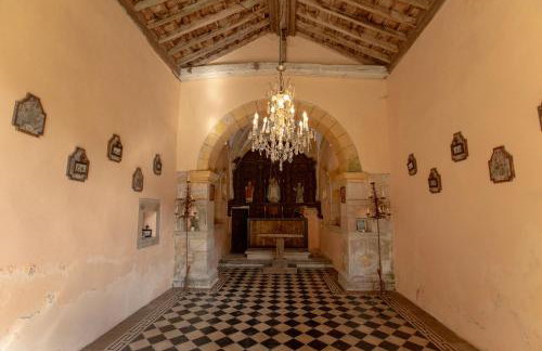 Palacio de Hualle - Photo 41