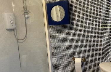 Hardy View Farm House - Photo 18