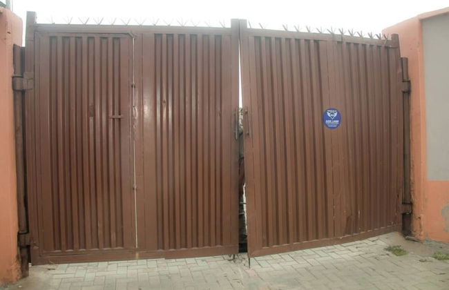 Home Away From Home in Gowon Estate -0904 937 8274 - Foto 14