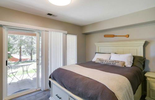 Updated Lake Almanor Retreat with Patio and Grill! - Foto 13