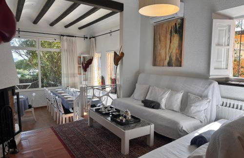 Casa única con jardín a 45 metros de la playa. BE - Foto 15