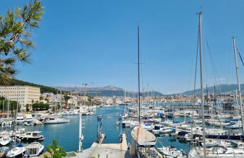 ANGEL BY THE SEA LUXE Apartment - Photo 7