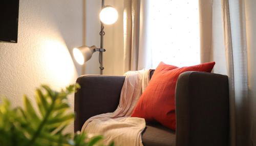 2 Columns Stay 5 - Photo 5