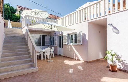 Six-Bedroom Holiday Home In Sipan - Foto 18