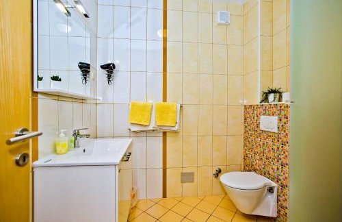 Luxurious Apartments Maslina with Beach - Photo 19