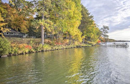 Quiet Lakefront Conover Cabin Near ATV Trails - Foto 22