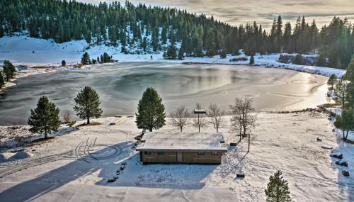 Pinecrest Retreat with Fireplace! - Foto 4