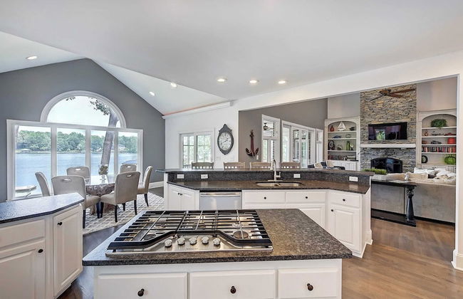 Lucky's Lake House by Avantstay Private Lake Bar - Foto 20