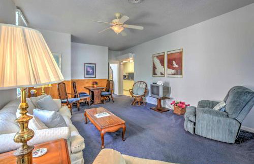 Less Than half Mi to Porretto Beach! Couples Retreat - Foto 27