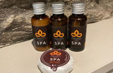 FROM BBC1s BEYOND PARADISE - - Prospect House - - 17th Century Character COTTAGE - - CONNECTING APARTMENTS - - Kids Bunk Room - - Free Public Parking - Foto 22