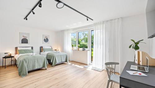 Neu mit Terrasse! 2BR 4Beds- schönste Aussicht - frisch saniert- barrierefreie! -Mozart ZWEI - Bietigheim - Foto 2, Garden view, towels