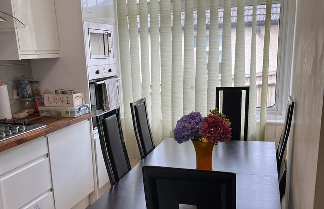 3 Bed Cottage Retreat - Private Garden & Parking - Foto 13