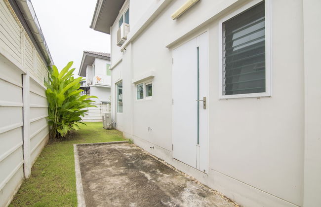 Maximum Land & House with WiFi - Photo 52