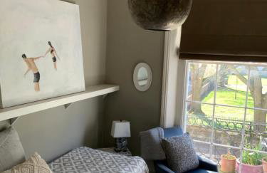 Beautiful, airy flat with Park views - Foto 2