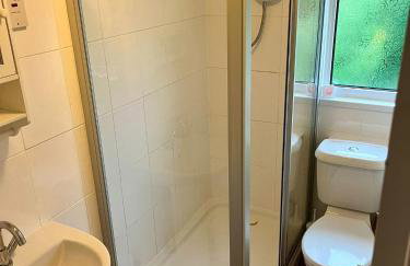 Le Chalet - 2 Bedroom Chalet House sleeps 3 - Foto 12