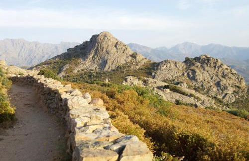 CORSE - Lumio, Balagne petite maison loft, vue imprenable sur le Golfe de Calvi - Foto 10