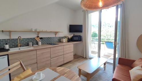 Terracotta - T2 avec Terrasse proche de Cassis - Foto 5, stove, pet friendly, minibar