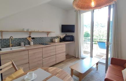 Terracotta - T2 avec Terrasse proche de Cassis - Foto 5