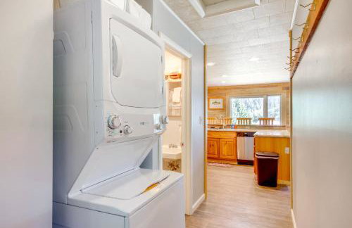 Contact Mountain Hideaway with Views and Porches! - Foto 26