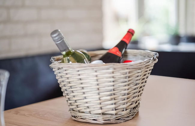 Lush Bungalow in Beek Gem Montferl& with Hot Tub - Photo 27