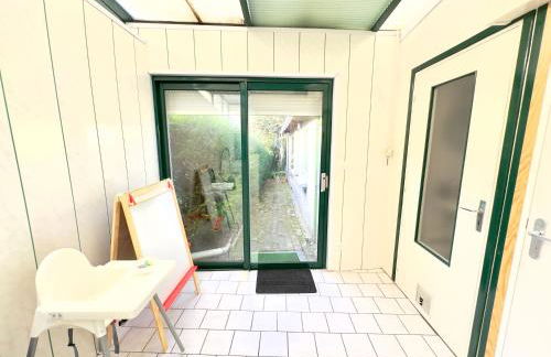 4 Ch - 10 pers - Grande Maison - Parking - Jardin - BBQ - Foto 43