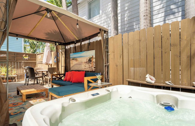 Casita de Catherine by Avantstay 1 Block to Duval St w/ Hot Tub! - Foto 27